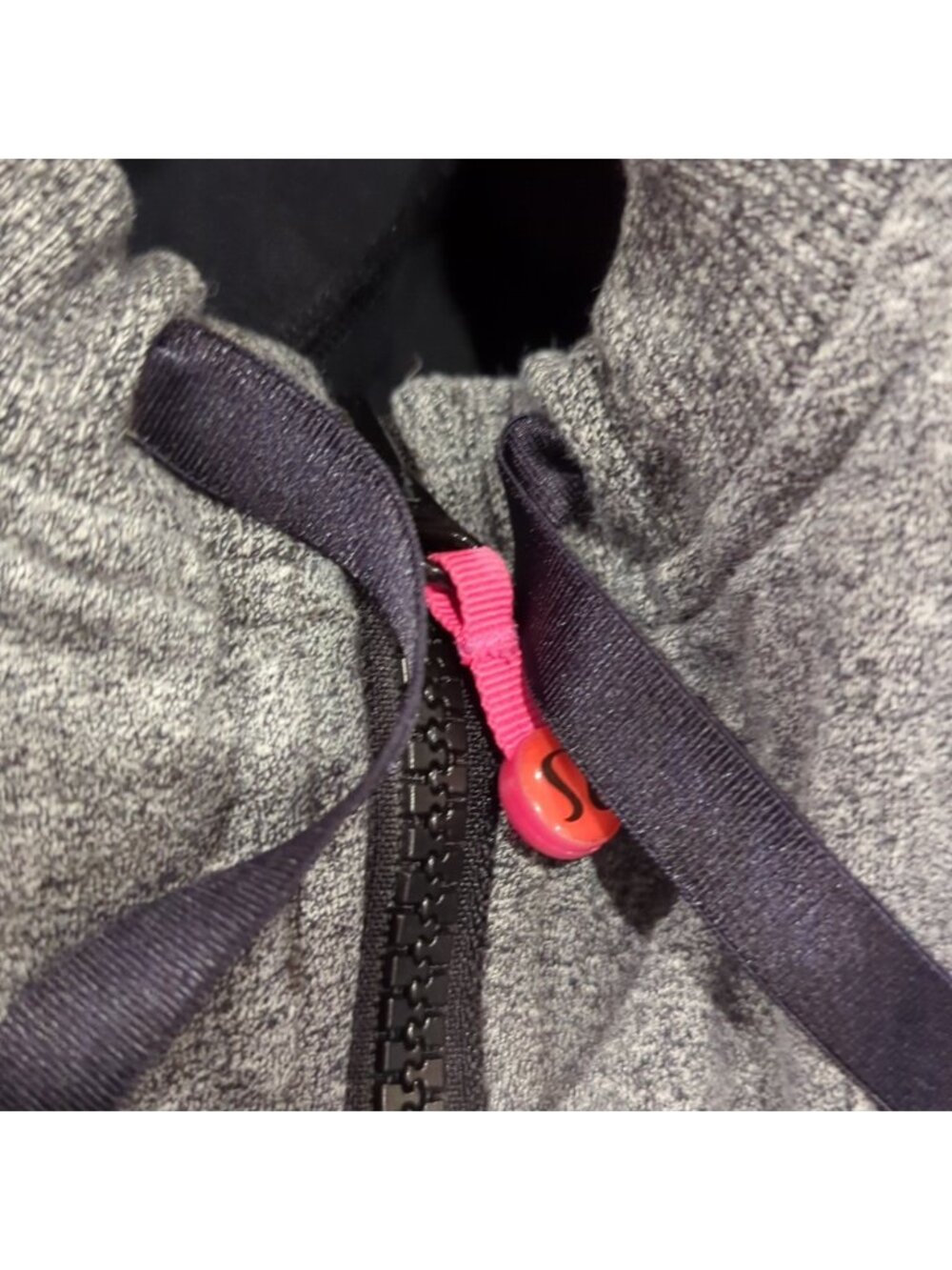 Lululemon Wear with all Heathered Black Hooded JACKET - Picture 5 of 7